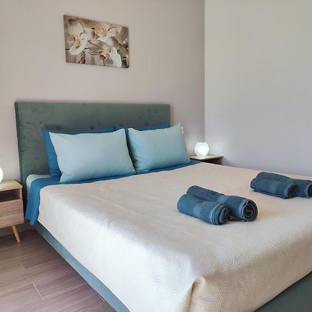 Depie Luxury Apartment In Pasztída Kültér fotó