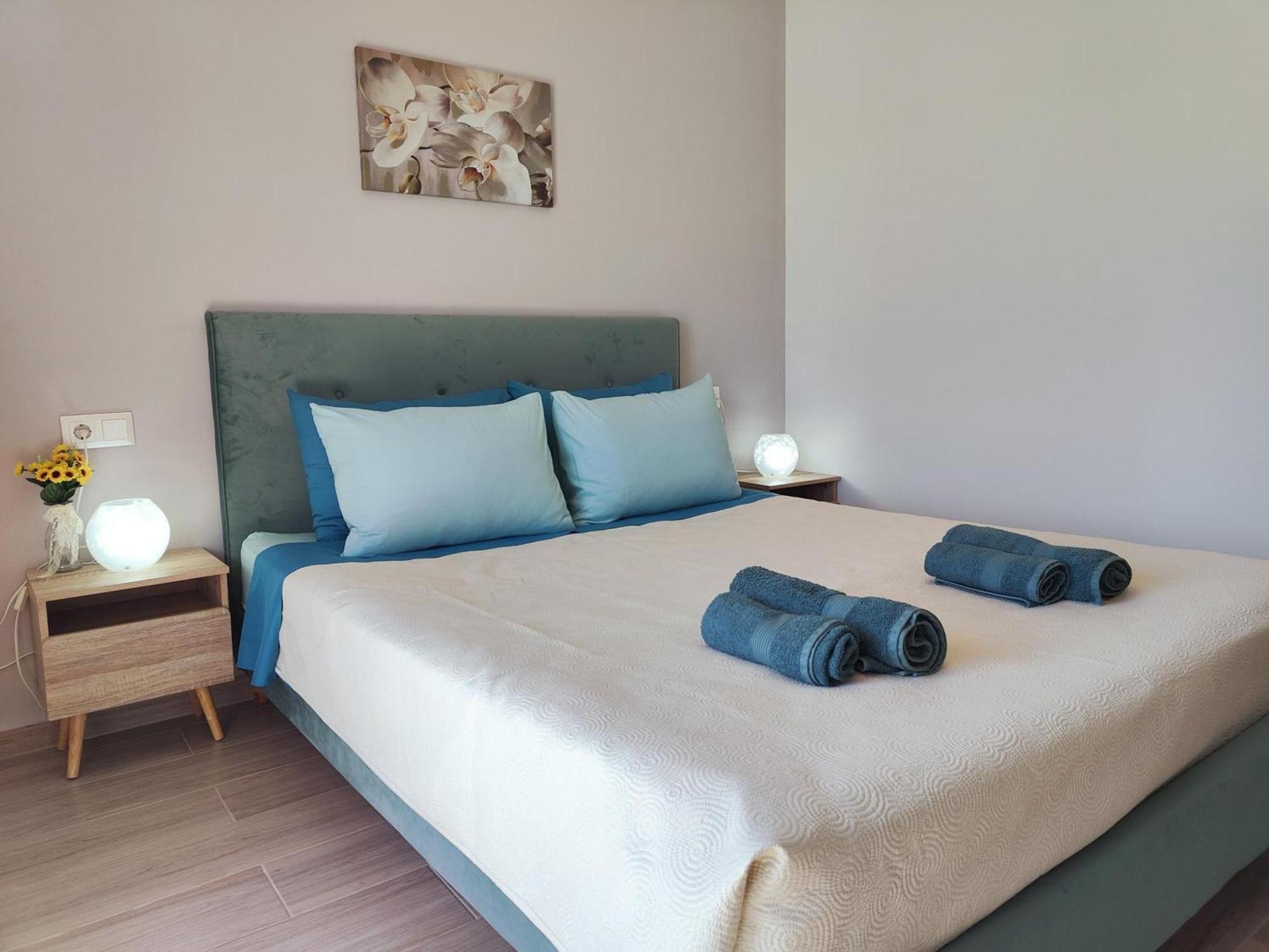 Depie Luxury Apartment In Pasztída Kültér fotó