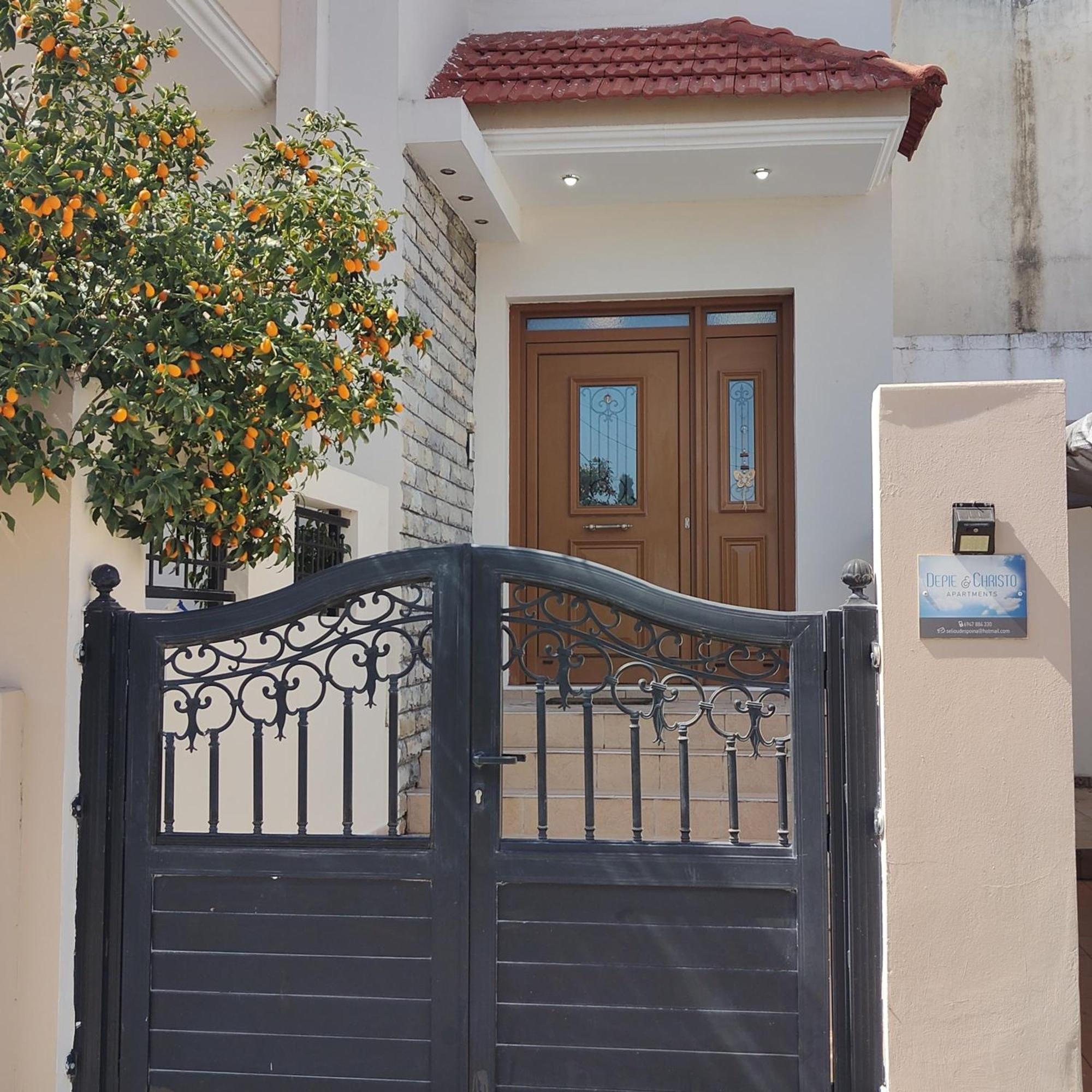 Depie Luxury Apartment In Pasztída Kültér fotó