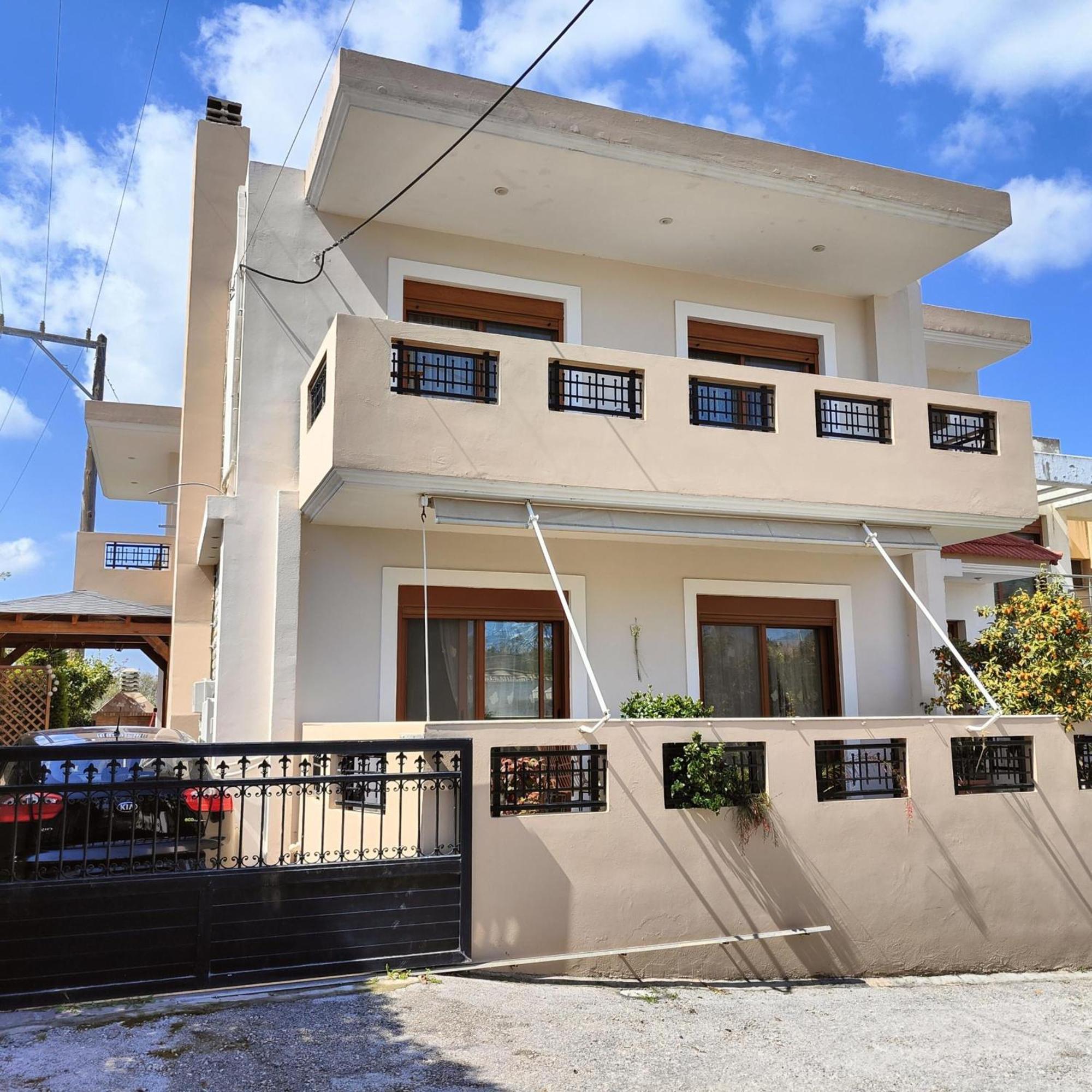 Depie Luxury Apartment In Pasztída Kültér fotó